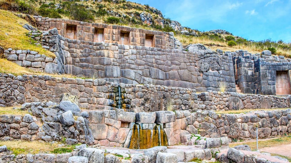 Cusco: Pisac, Sacsayhuaman, Q'enqo, and Tambomachay Tour - Q’enqo and the ritual side of Inca belief