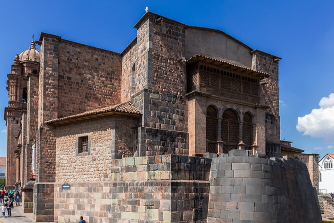 Cusco Private City Tour - Q’enqo, a smaller site with a religious role