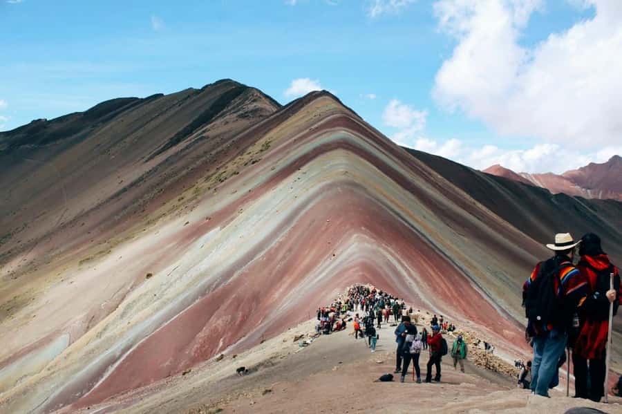 Cusco: Rainbow Mountain and Red Valley Guided Day with Meals - Descending, lunch, and the long ride home