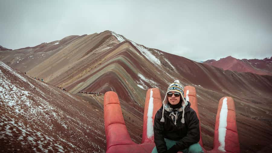 Cusco: Rainbow Mountain Tour and Red Valley Hike (Optional) - Horses, pacing, and the return walk