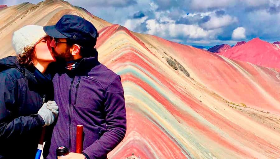 Cusco: Rainbow Mountain Tour with Meals & Red Valley Option - Key points to know before booking
