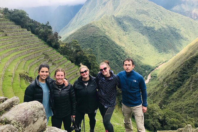 Cusco : Sacred Valley & Inca Trail to Machu Picchu 3 days - The Sun Gate and First Views of Machu Picchu