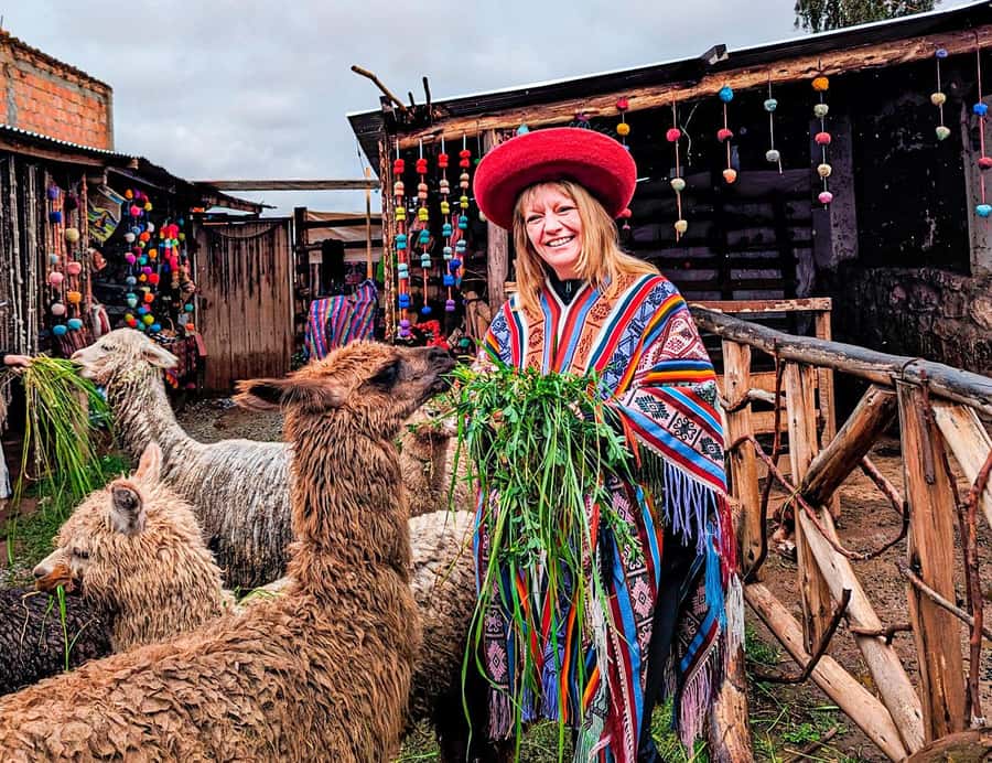 Cusco:Sacred Valley Pisaq,Ollantaytambo,Chinchero with Lunch - The schedule is full, but not chaotic