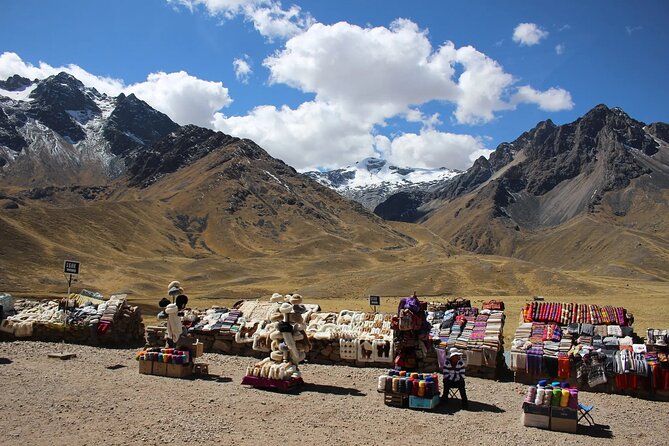 Cusco: Scenic Sun Route to Puno with Buffet Lunch - Abra La Raya at 4,300 meters