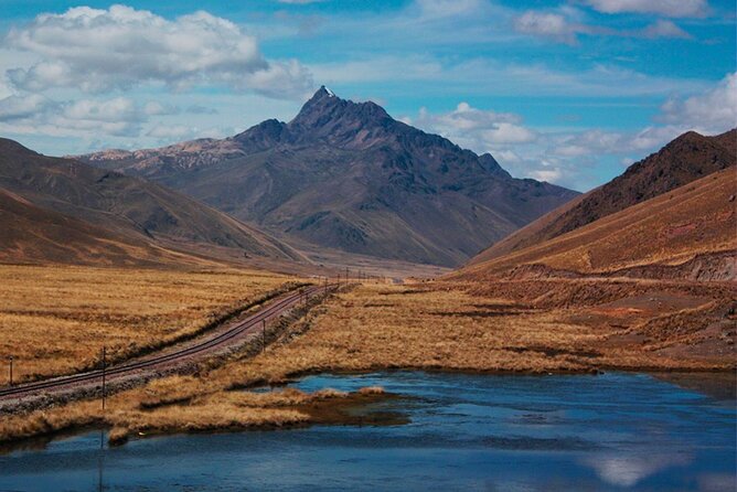 Cusco: Scenic Sun Route to Puno with Buffet Lunch - Pucará and the Lithic Museum