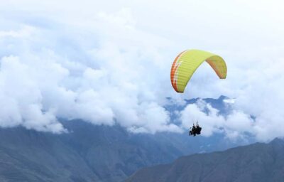 Tandem Paragliding in The Sacred Valley of The Incas