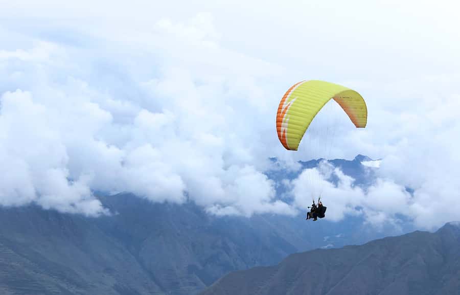 Cusco: Tandem Paragliding in The Sacred Valley of The Incas - The six-to-seven-hour outing from Cusco or the valley