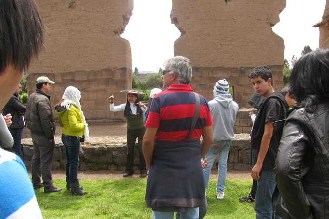 Cusco to Puno Tourist Bus with Cultural Stops and Lunch - La Raya Pass at 4,335 meters