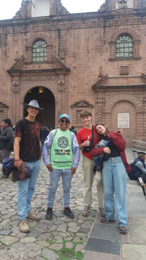 Cusco: Walking Tour with a Local Guide - Qoricancha and the Inca meaning of the sun