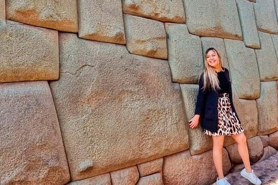 Cusco: Walking Tour with an Experienced Local Guides - Why this is a smart first walk in Cusco