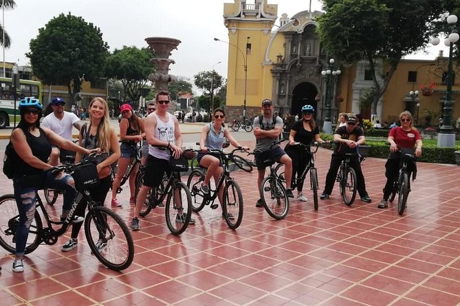 Cycling Tour Miraflores - Barranco - Chorrillos - Riding south into Chorrillos
