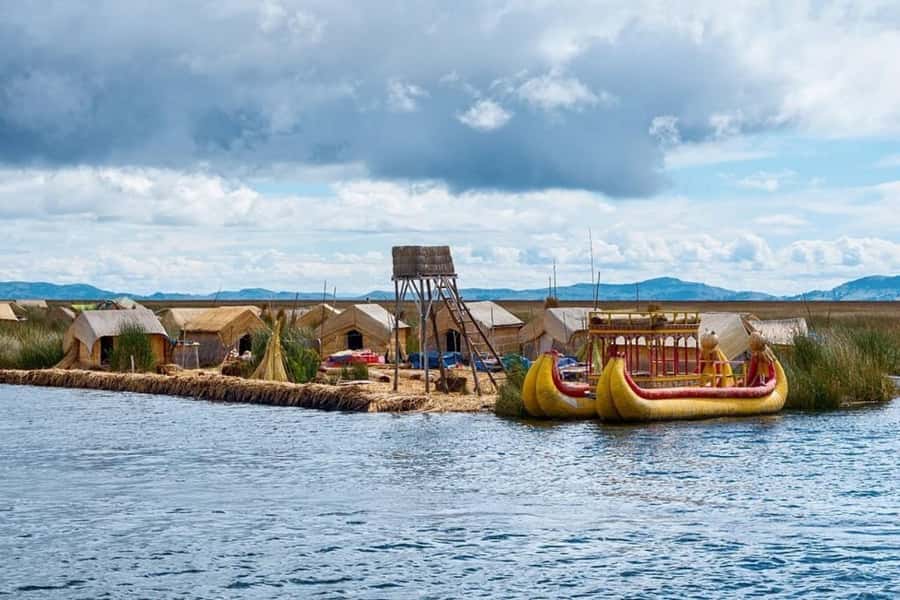 Day Trip to Uros Floating Islands and Amantani Island - Leaving Puno between 7:20 and 7:50 AM