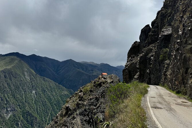 Death Road Peru, Mountain Bike Tour on the Most Dangerous Road - From a 4:30 am Cusco pickup to the high Andes