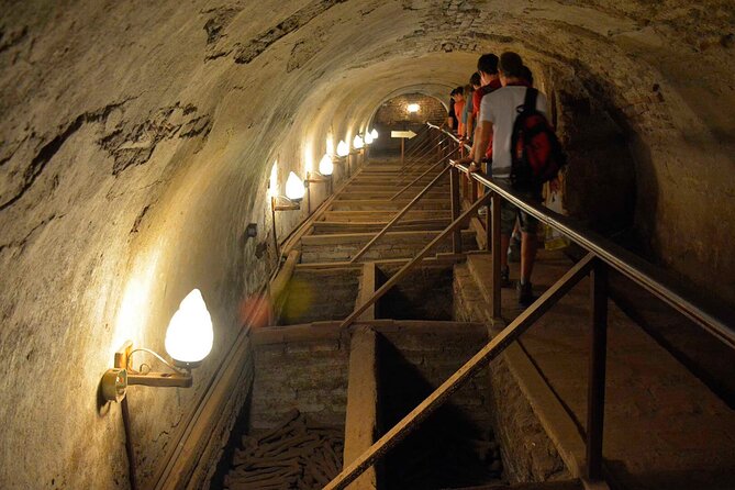 Essential Lima: Half-Day Tour with Catacombs & Pick-Up - Guides, group size, and the human side of the tour