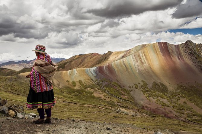 Excursion to Rainbow Mountain Palcoyo from Cusco - Guides, language, and group organization