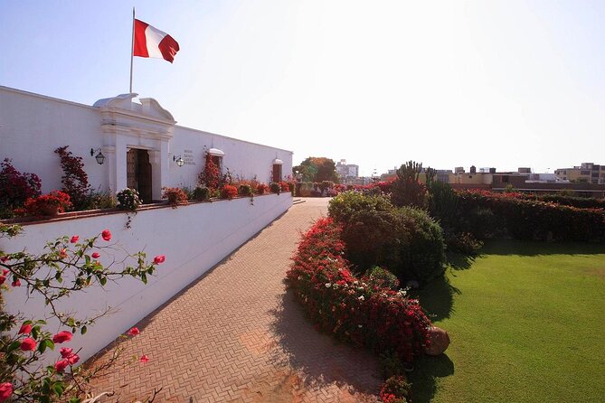 Experience Lima: Gastronomic Evening at Larco Museum - Key points to know before booking