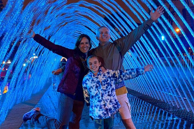 Fantastic Lima: City Tour + Magic Water Show + Local Dinner - Plaza de Armas and the Happy Inka Market
