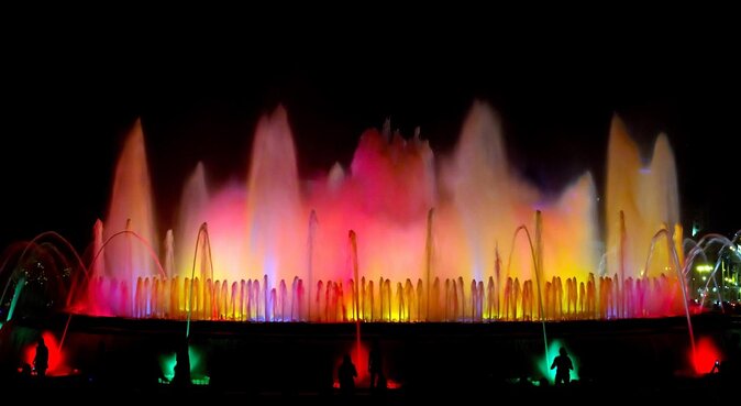 Fantastic Lima: City Tour + Magic Water Show + Local Dinner - Jiron de La Union, where the city becomes a walking tour