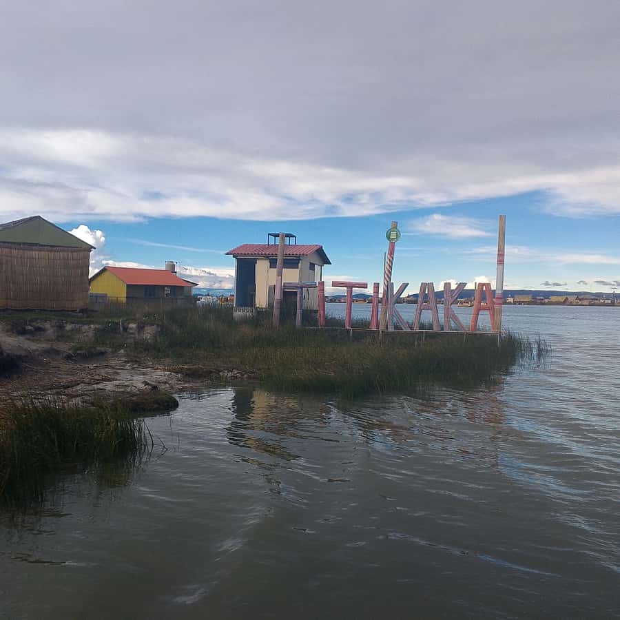 Floating Islands of Los Uros: Guided Tour, Culture and Tradition. - Key Details Before You Go
