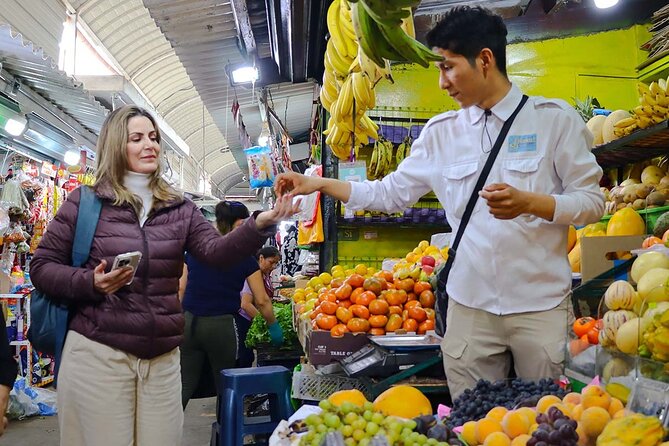 Food History + Local Markets Tour & Fruit Tasting - Who should book this experience