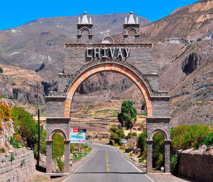 From Arequipa: 2-Day Colca Canyon Tour with Transfer to Puno - Calera hot springs: An easy first-afternoon stop