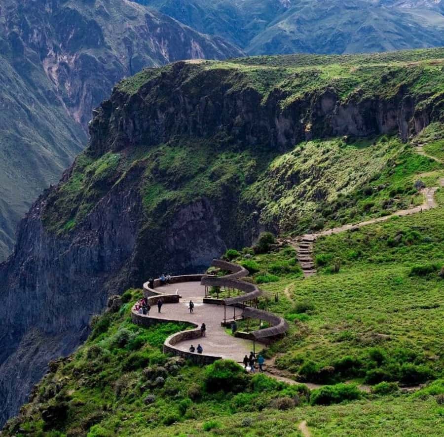 From Arequipa: 2-Day Colca Canyon Tour with Transfer to Puno - Day 1: Leaving Arequipa for Chivay