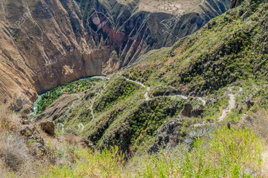 From Arequipa: 2-Day Colca Canyon Trekking Tour - Three hours down to San Juan de Chuccho