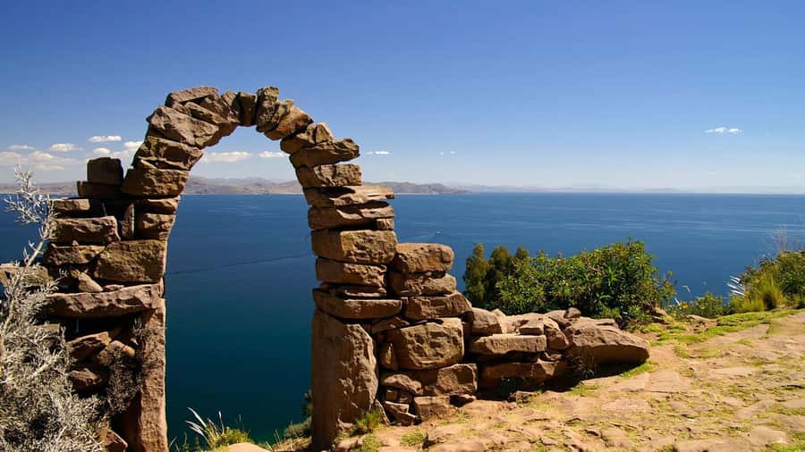 From Cusco: 2-Day Lake Titicaca Tour - The boat ride and the time spent on the lake