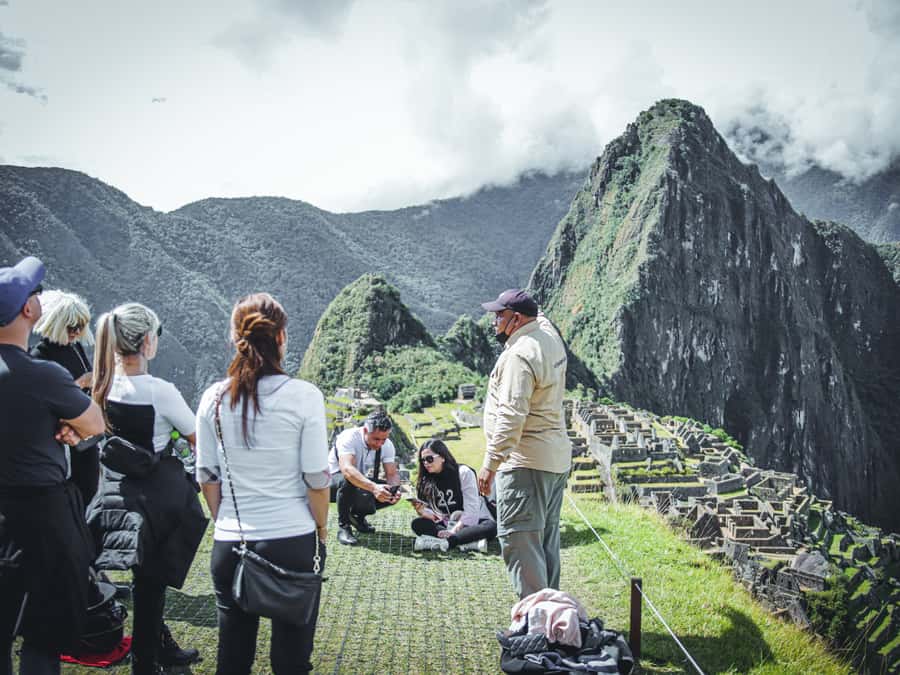 From Cusco: 2-Day Sacred Valley and Machupicchu by Train - Day 1 Begins at 7:45 AM in Cusco
