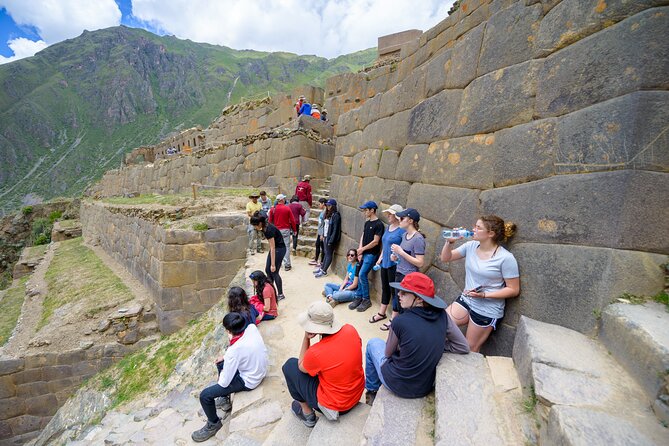 From Cusco - 2-Day Tour to the Sacred Valley and Machu Picchu with Lunch - Ollantaytambo: the day’s best Inca stronghold