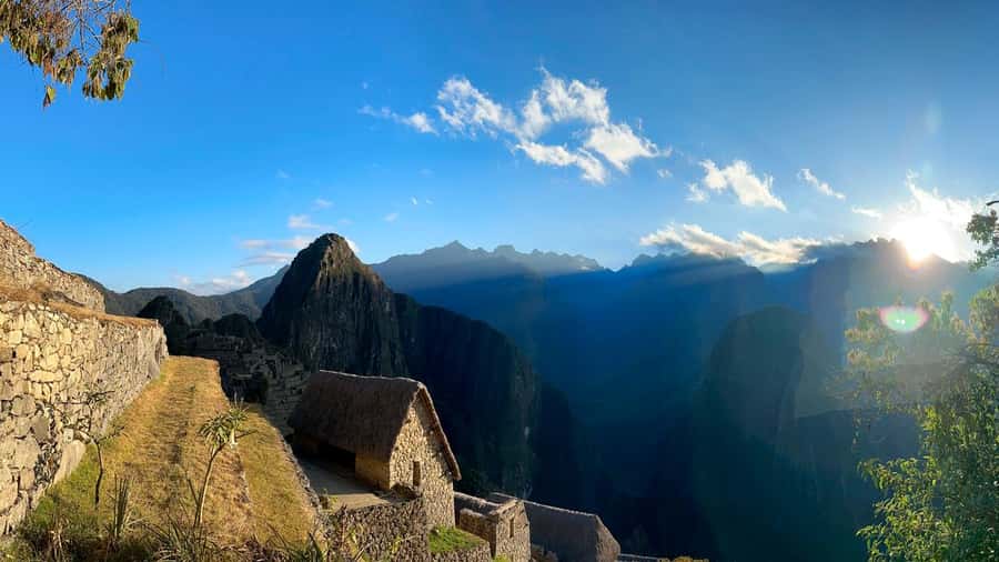 From Cusco: 2-Day Trip to the Sacred Valley and Machu Picchu - Urubamba is the sensible lunch break