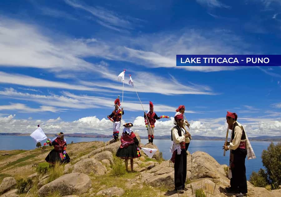 From Cusco: 2-Night Lake Titicaca Excursion - Early morning in Puno and the boat to Uros