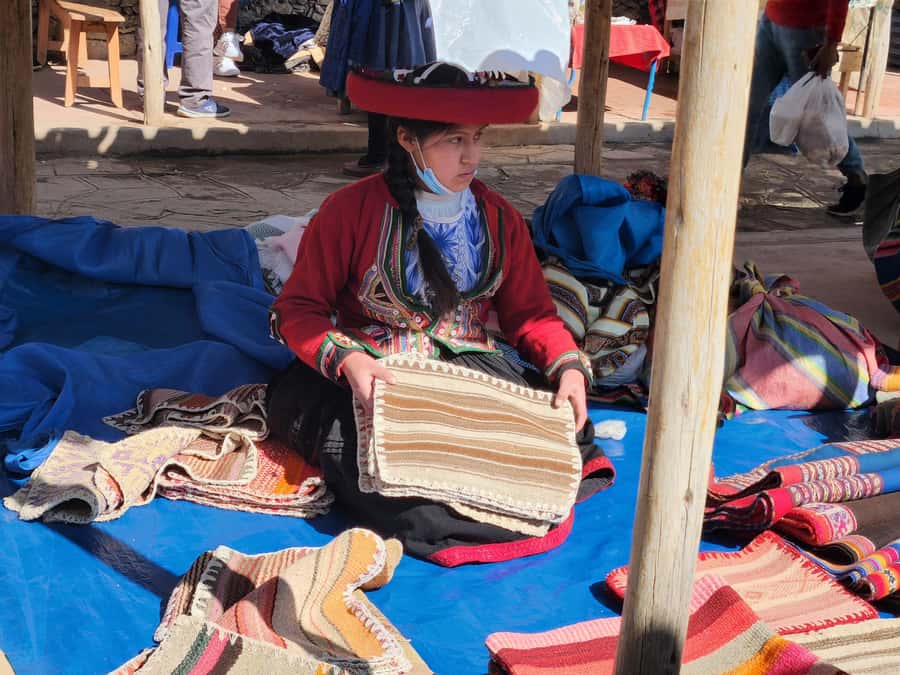 From Cusco: Chinchero, Moray, Maras and Ollantaytambo - Ollantaytambo: the best finish for a train connection