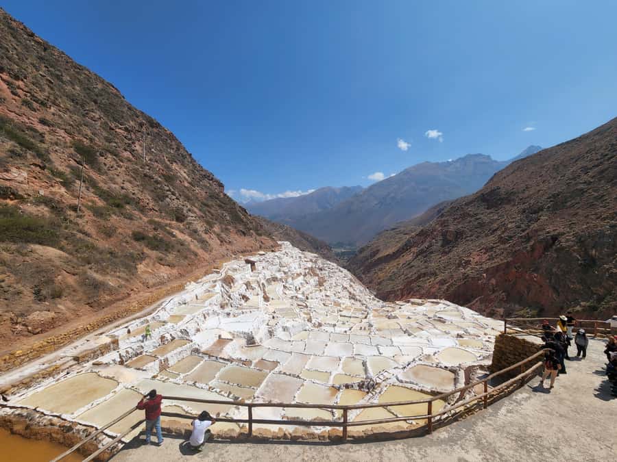 From Cusco: Chinchero, Moray, Maras and Ollantaytambo - Chinchero: ruins and alpaca wool