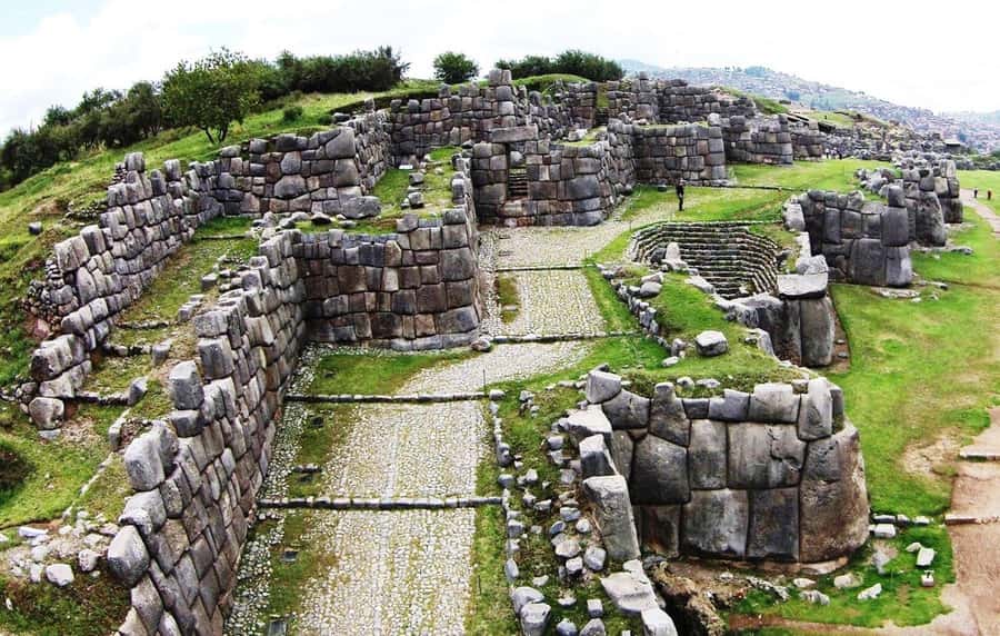 From Cusco: City tour 4 ruins + Qoricancha - Starting at Qoricancha, Cusco’s Temple of the Sun