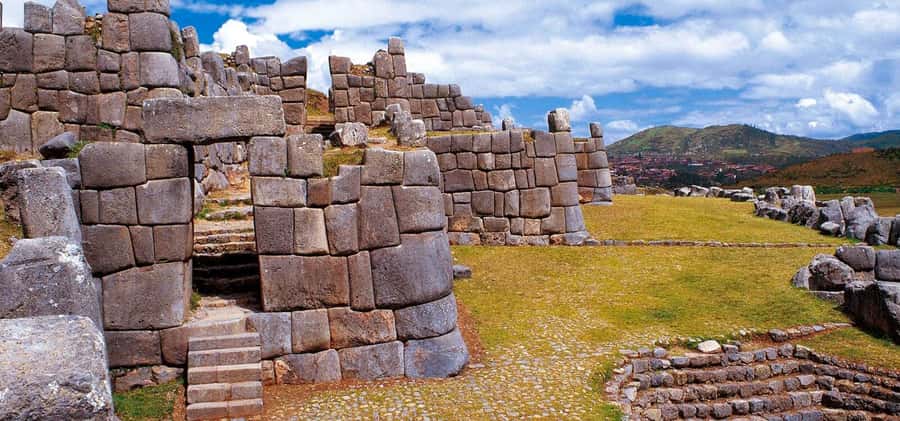 From Cusco: City Tour in Cusco - Sacsayhuamán and Koricancha - What this half-day Cusco route actually gives you