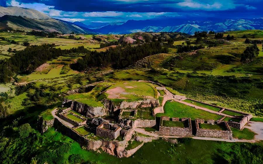 From Cusco: City Tour in Cusco - Sacsayhuamán and Koricancha - Puca Pucara and the Inca road network