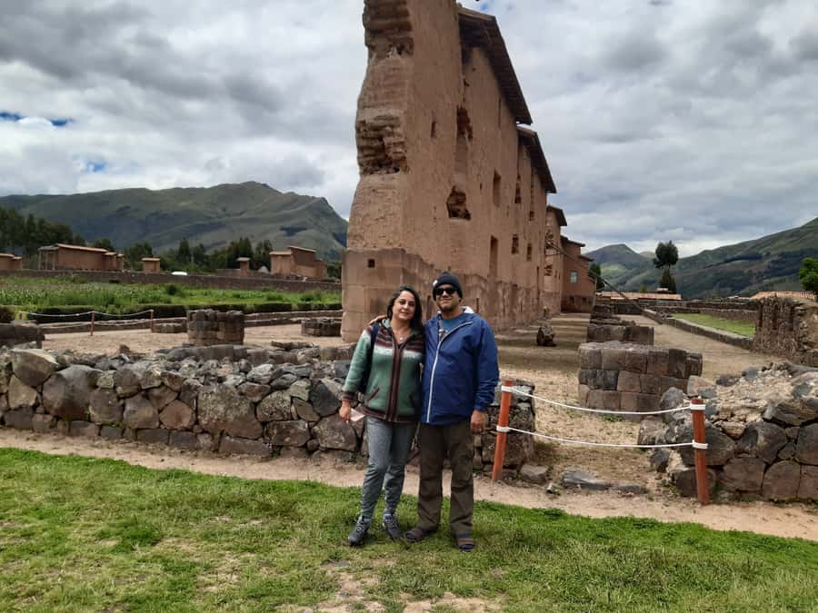 From Cusco: Lake Titicaca with a visit to Uros and Taquile - Uros Island and the local demonstration