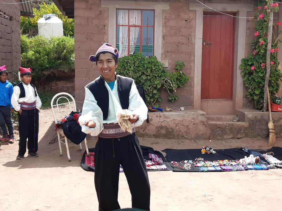 From Cusco: Lake Titicaca with a visit to Uros and Taquile - Andahuaylillas and the Andean Baroque church