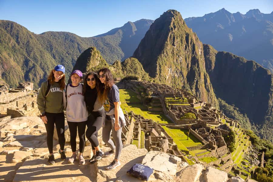 From Cusco: One-Day Round Trip to Machu Picchu by Train - The 4:00 am pickup from Cusco