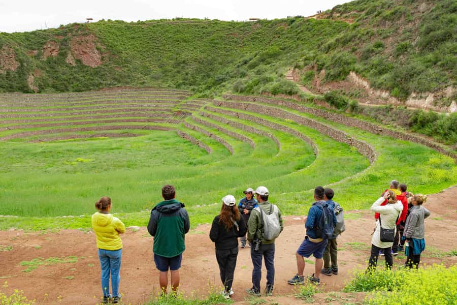 From Cusco: Sacred Valley & Maras Salt Mines Tour with Lunch - Pisac closes the route with ruins and a workshop
