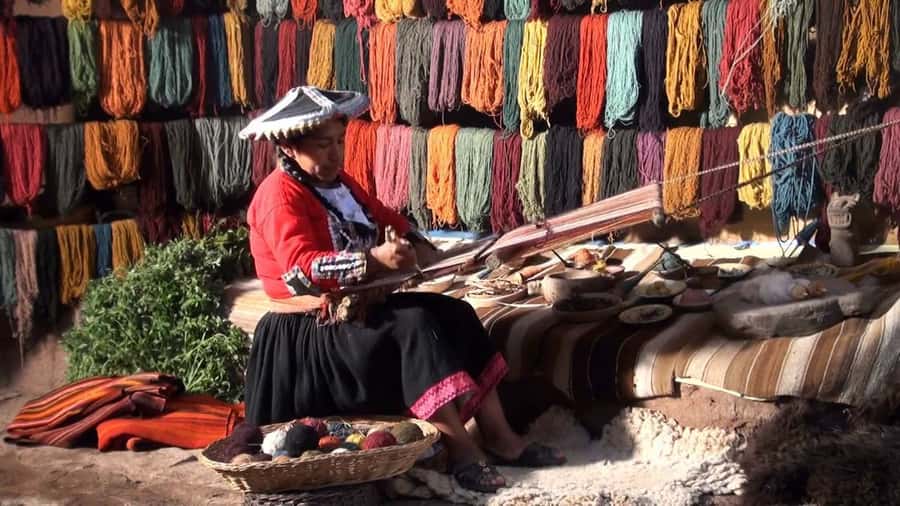From Cusco: Sacred Valley of the Incas Full-Day Tour - Chinchero’s Traditional Market