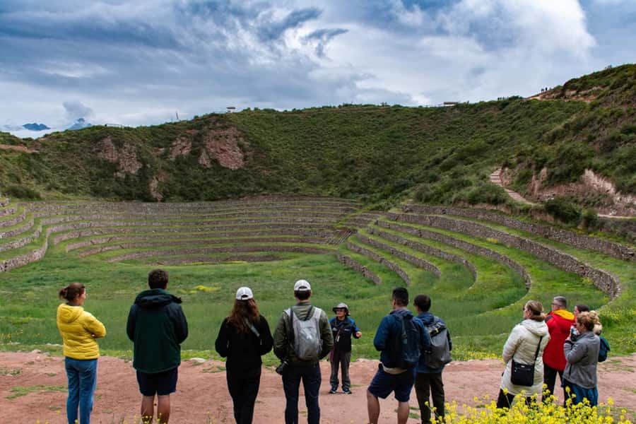 From Cusco: Sacred Valley with Drop-ff in Ollantaytambo - Chinchero: textiles, church, and the first Inca site