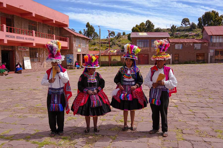 From Cusco: Titicaca Lake - Full day tour with sleeper bus - The return to Cusco