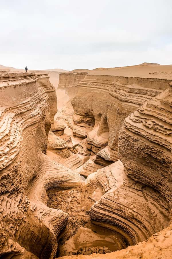 From Ica || Full Day Excursion to Los Perdidos Canyon || - The strange stone shapes of Pampa de las Piedras