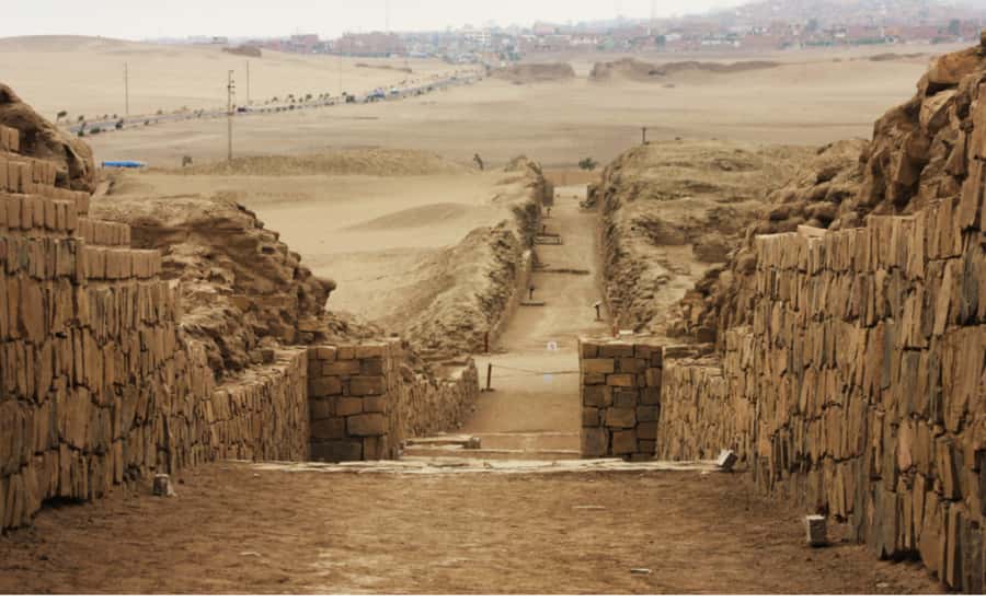 From Lima: City Tour with Catacombs & Pachacamac Inka Ruins - Transport, traffic, and the value of a small group