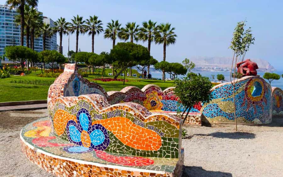 From Lima: Miraflores, Barranco & San Isidro Guided Tour - Key points at a glance