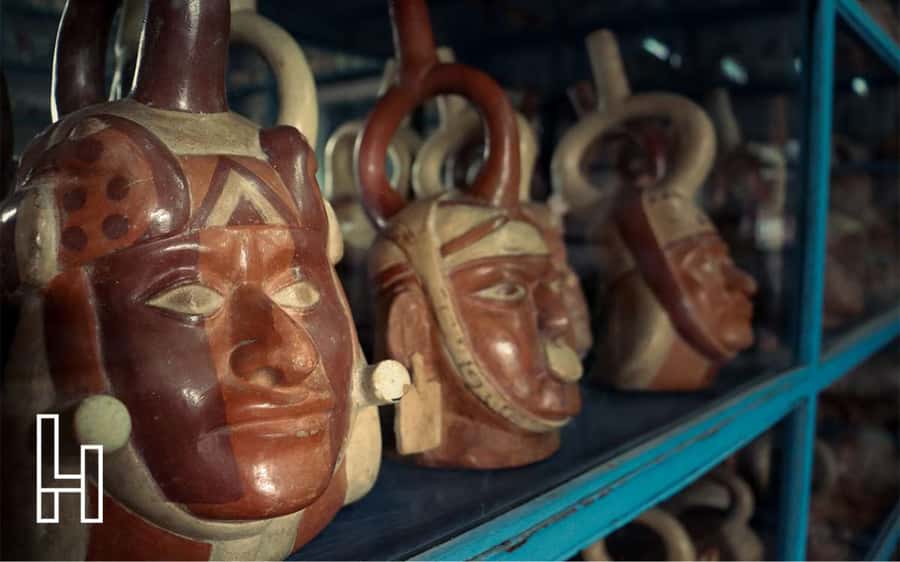 From Lima: Pachacamac Inka Pyramids & The Larco Museum Tour - Transport, Pickup, and the Eight-Hour Schedule