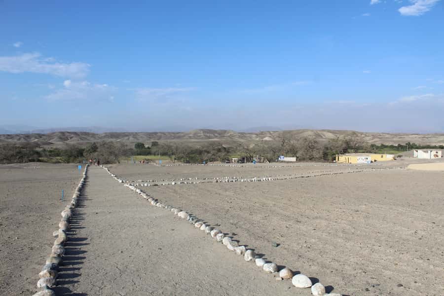 From Nazca: Cahuachi Pyramids Tour and Textile Workshop - The desert views are more than a photo stop