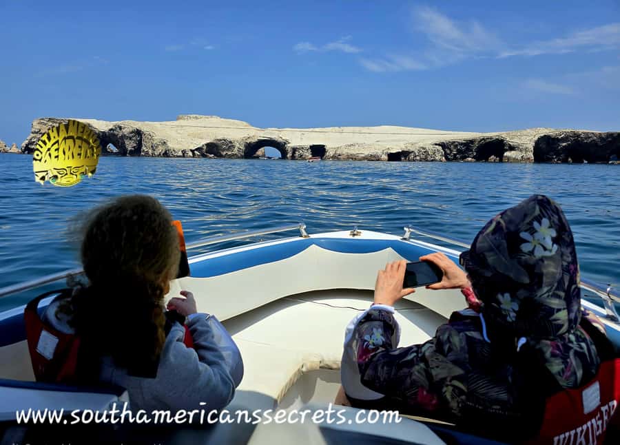 From Paracas: Ballestas Islands tour all Inclusive - Returning to Paracas after the island circuit